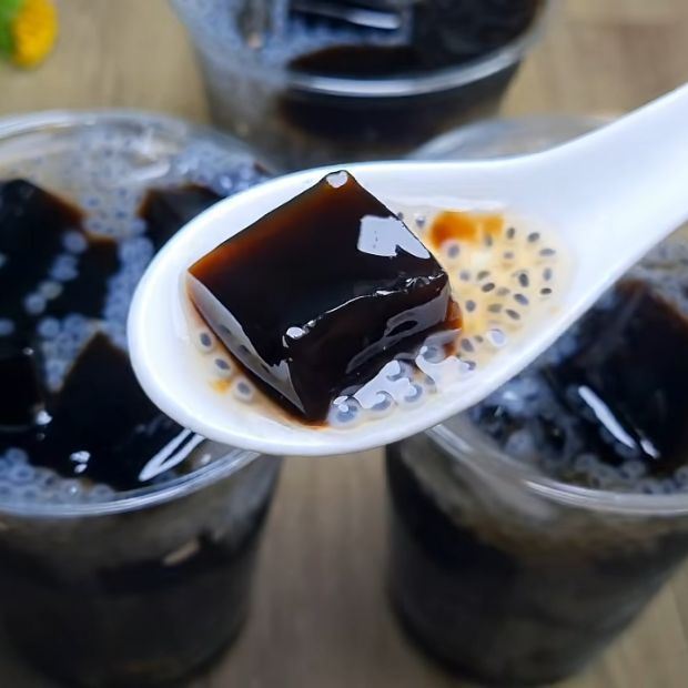 Sương sáo hạt é