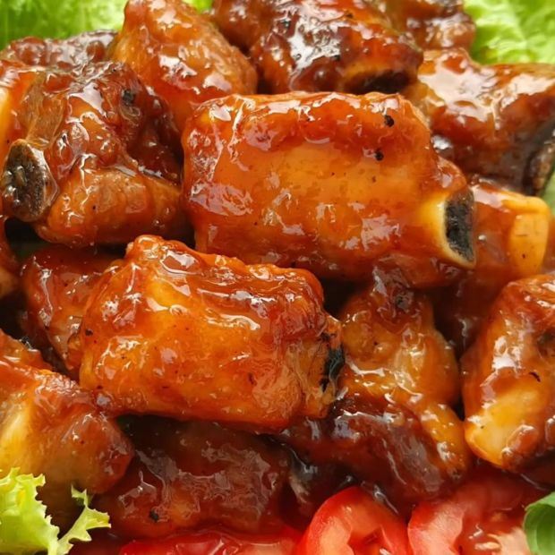 sườn kho chua ngọt