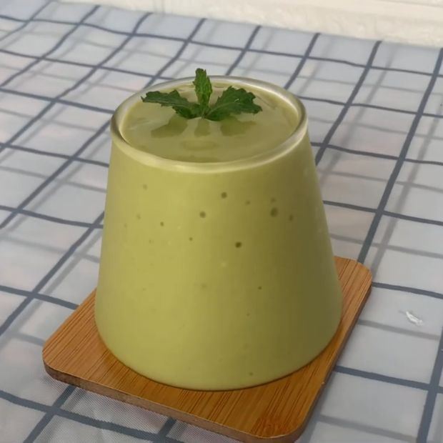 Sinh tố bơ chuối