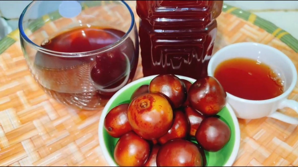 Ngâm rượu táo tàu