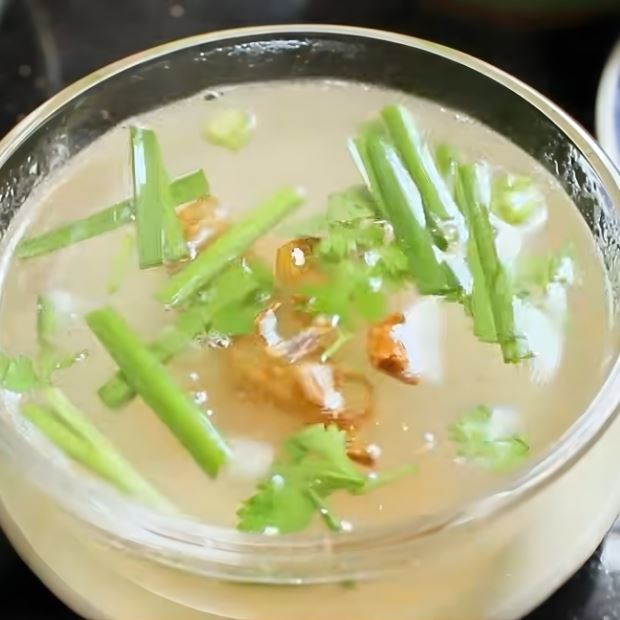 Nước lèo bánh canh