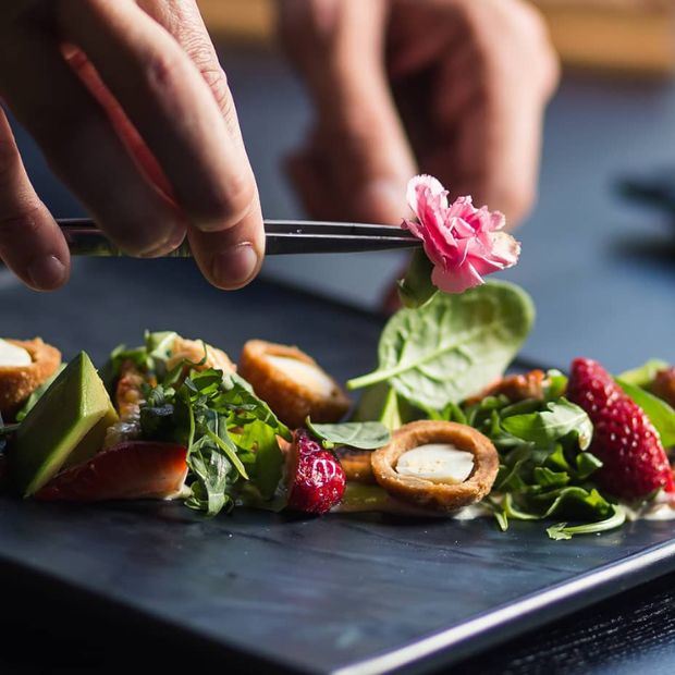 Trình bày món ăn đẹp mắt