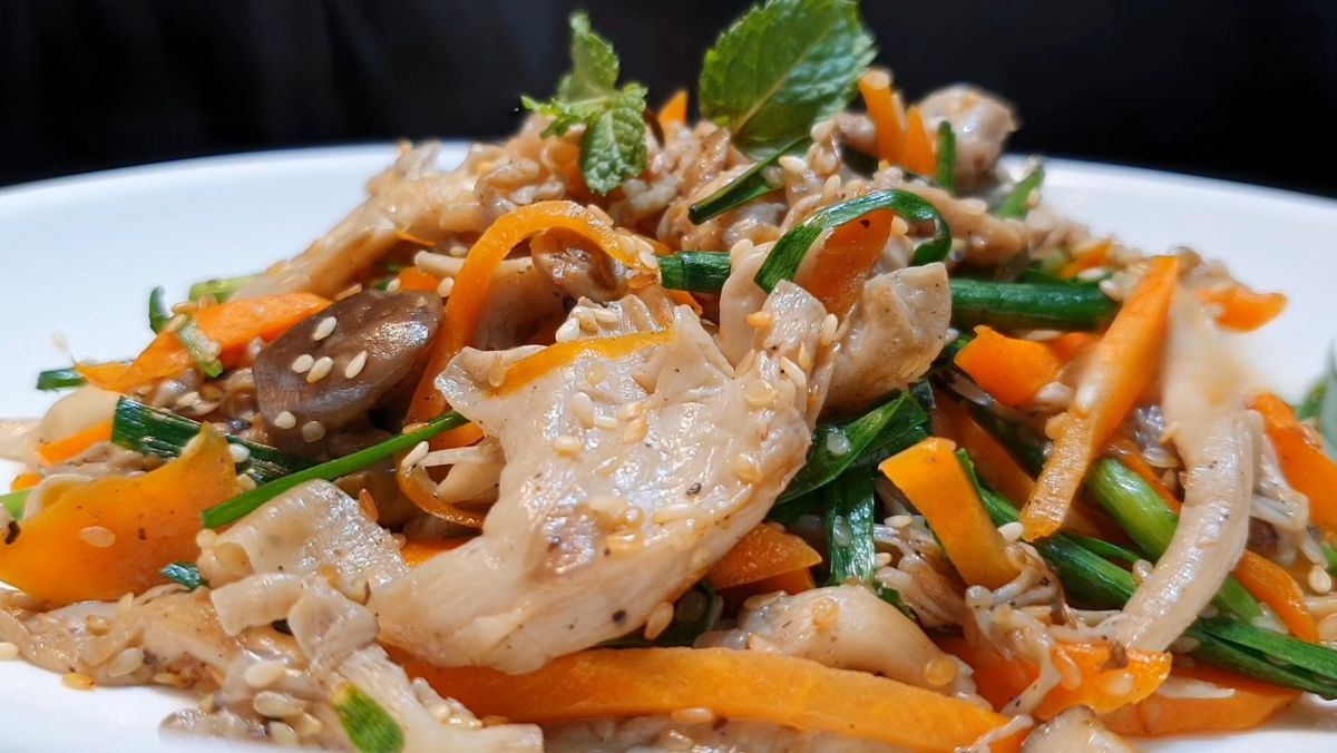 Nấm xào thập cẩm