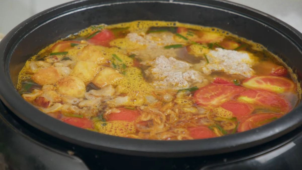 lẩu riêu cua bắp bò sườn sụn