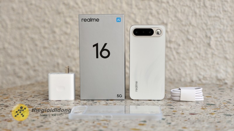 realme 16