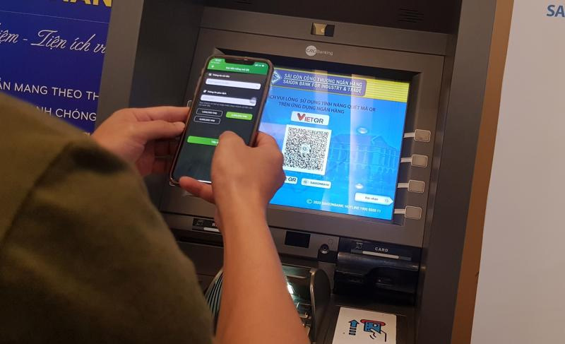 C&aacute;ch r&uacute;t tiền kh&ocirc;ng cần thẻ tại ATM ng&acirc;n h&agrave;ng