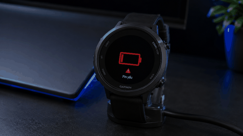 Garmin bị đen màn hình do pin yếu Garmin bị đen màn hình do pin yếu