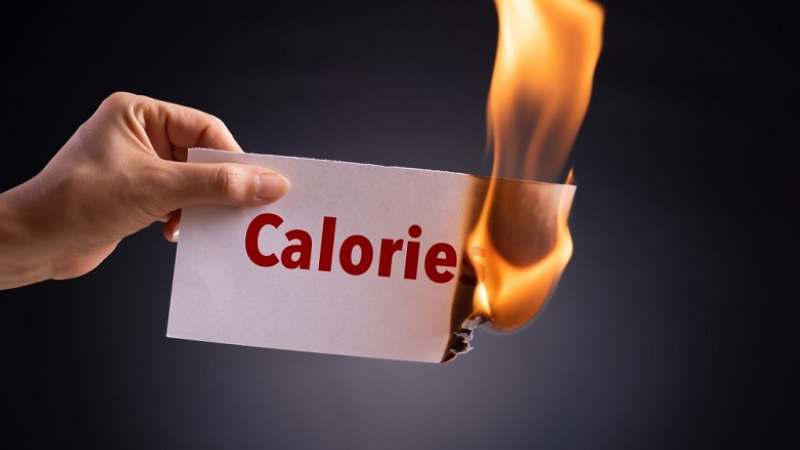 Nhảy dây góp phần đạt được thâm hụt calo cần thiết cho quá trình giảm cân