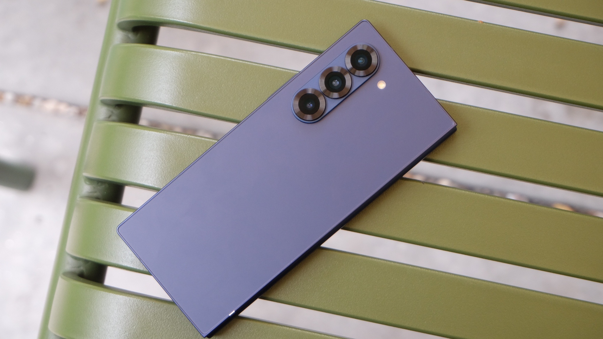 Chia sẻ trải nghiệm của dân văn phòng dùng Samsung Galaxy Fold6 trong 9 tháng qua 