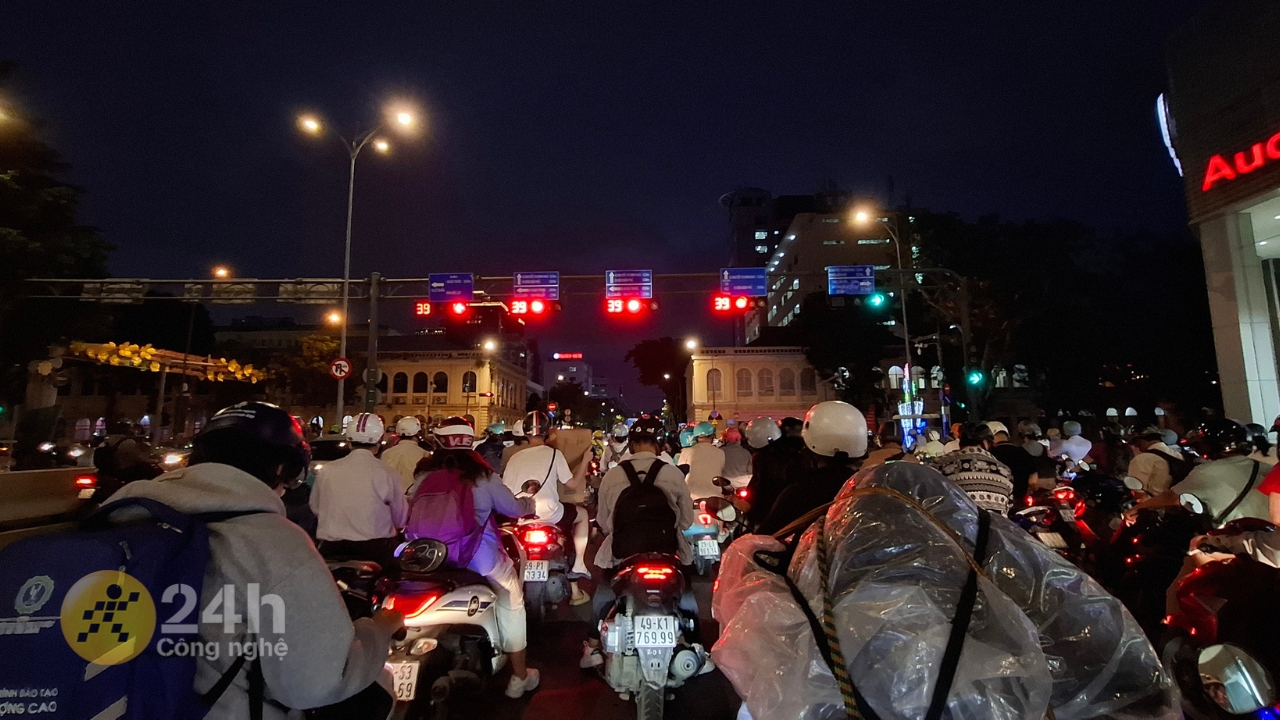 Khám phá vạn sắc chill của Gen Z qua lăng kính Galaxy A55 5G