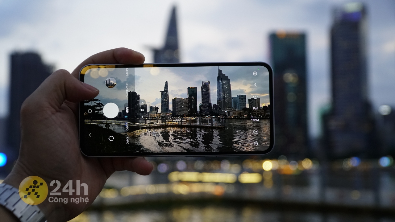 Khám phá vạn sắc chill của Gen Z qua lăng kính Galaxy A55 5G