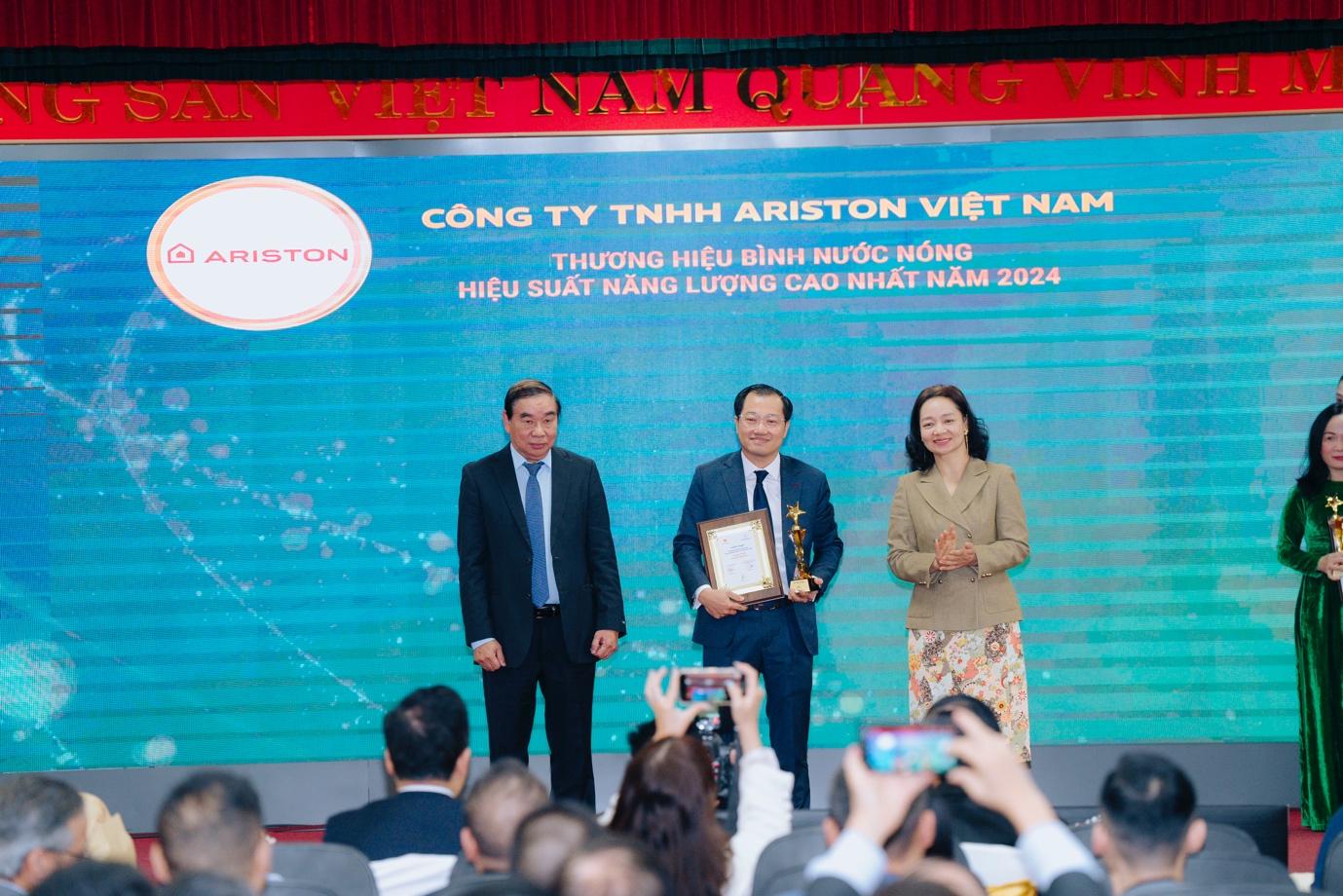 Ariston trở thành Thương hiệu Bình nước nóng Hiệu suất năng lượng cao nhất năm 2024 nhờ nỗ lực phát triển giải pháp nước nóng hiệu suất cao và đồng hành cùng mục tiêu phát triển bền vững của Chính phủ