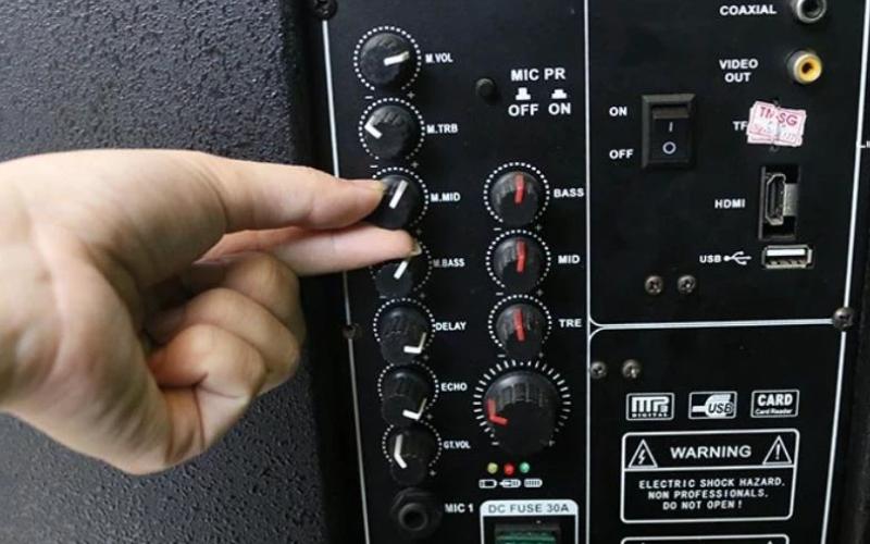 Tăng ECHO và REVERB Tăng ECHO và REVERB