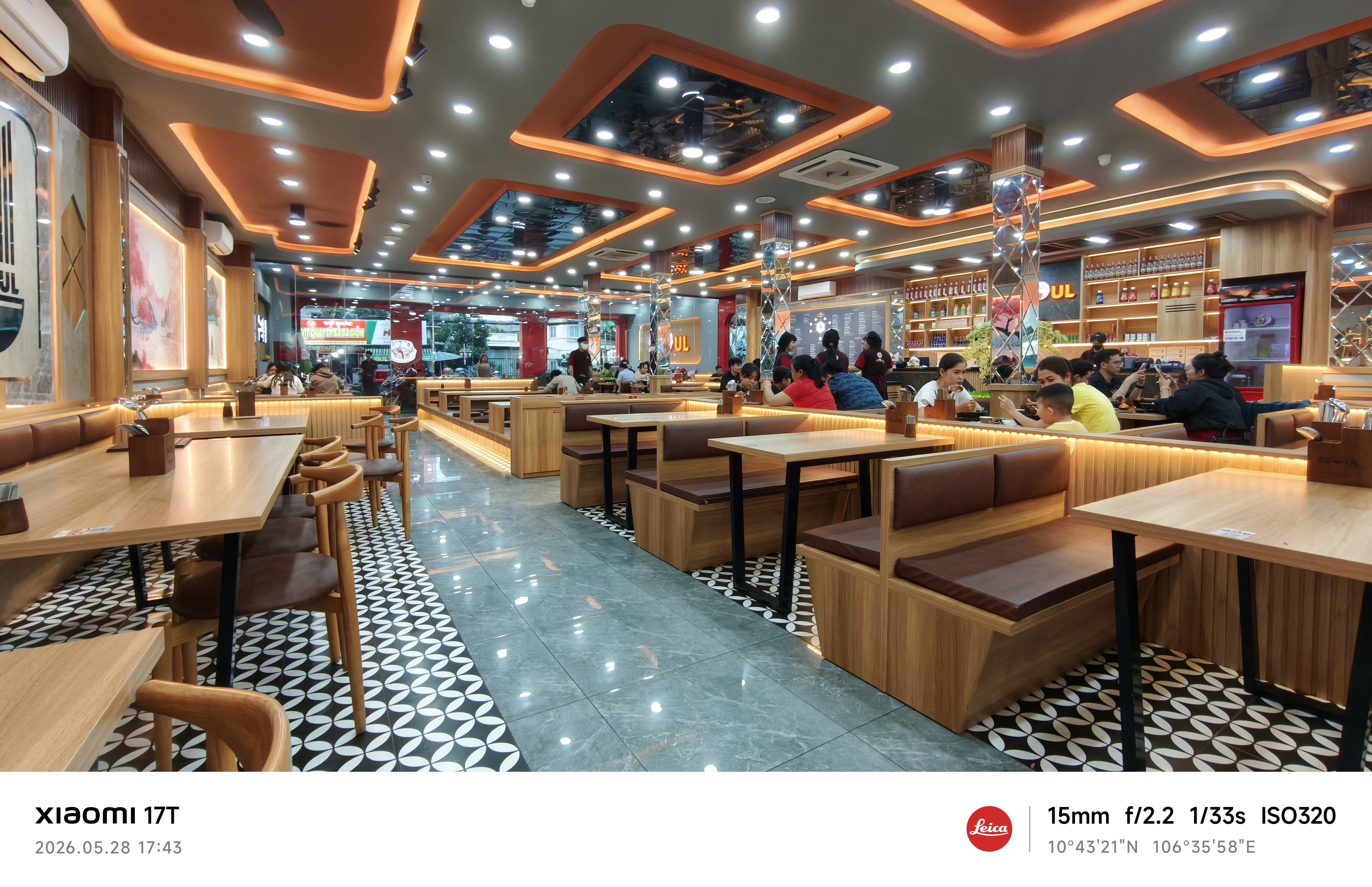 Trên tay Xiaomi 17T: Dimensity 8500-Ultra mạnh mẽ, camera tiềm vọng 5x