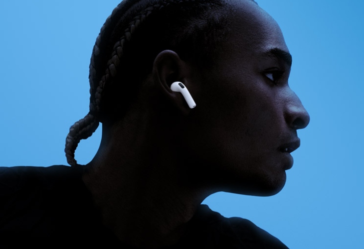 AirPods 4 giúp uộc gọi của bạn trở nên rõ ràng hơn bao giờ hết