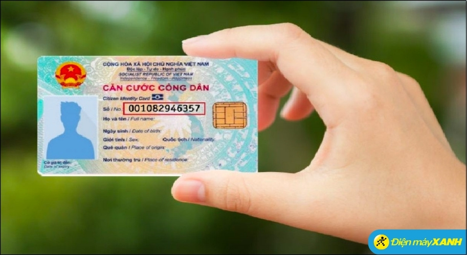 CCCD gắn chip hoặc Hộ chiếu còn hạn sử dụng là loại giấy tờ quan trọng nhất để xác minh danh tính