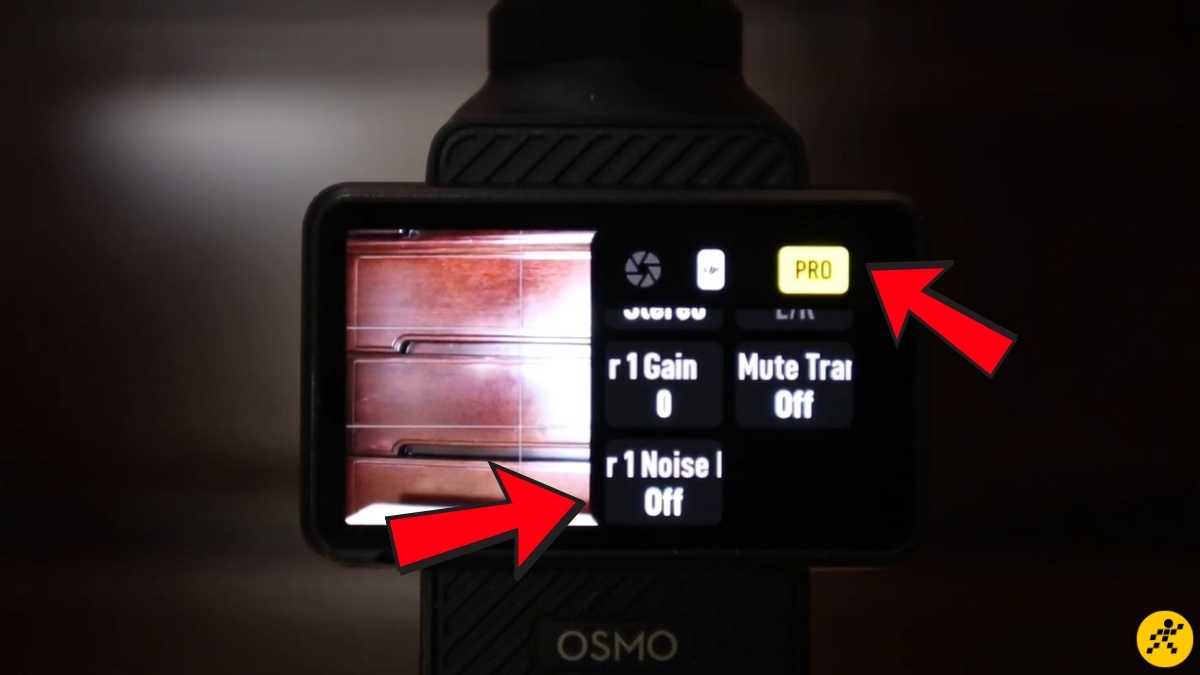 Thiết lập t&iacute;nh năng lọc ồn trực tiếp tr&ecirc;n m&agrave;n h&igrave;nh cảm ứng của camera