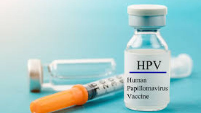 Tiêm vắc xin HPV là biện pháp giúp phòng ngừa bệnh sùi mào gà