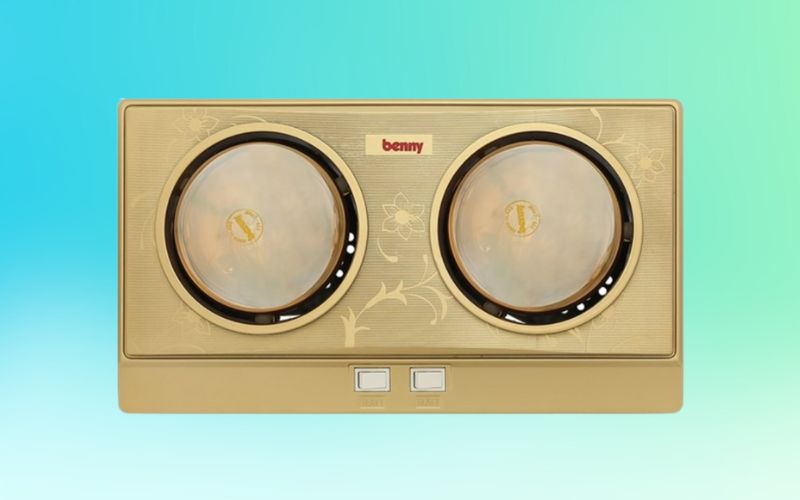 Dùng đèn sưởi nhà tắm Benny BHT022X chiếu vào quần áo giúp làm khô nhanh trong không gian kín