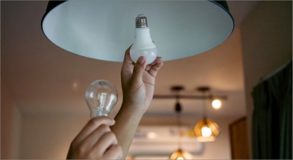 Khi chọn mua bóng đèn LED cho gia đình, thay vì chỉ nhìn vào giá tiền, bạn cần đặc biệt lưu ý các thông số kỹ thuật