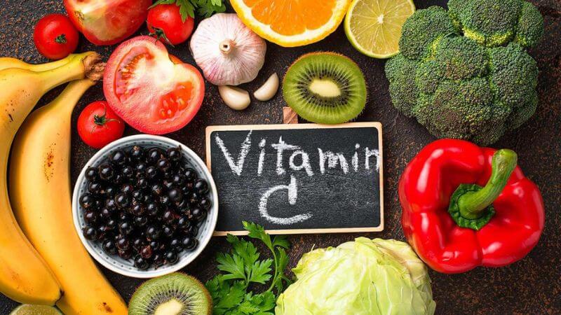 Chảy máu cam có thể do thiếu vitamin C