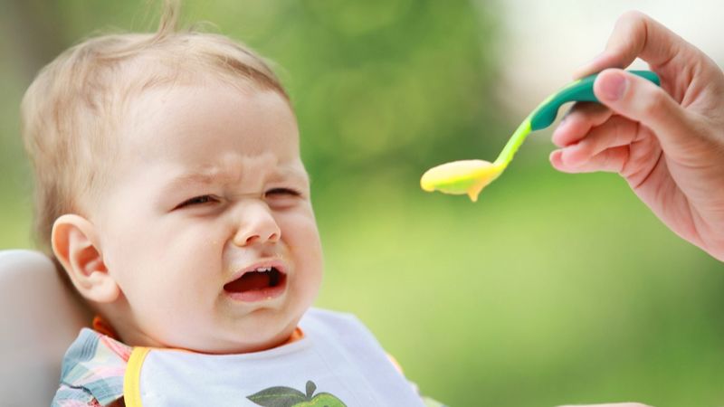 Cần cân nhắc khi cai sữa khi trẻ biếng ăn Cần cân nhắc khi cai sữa khi trẻ biếng ăn