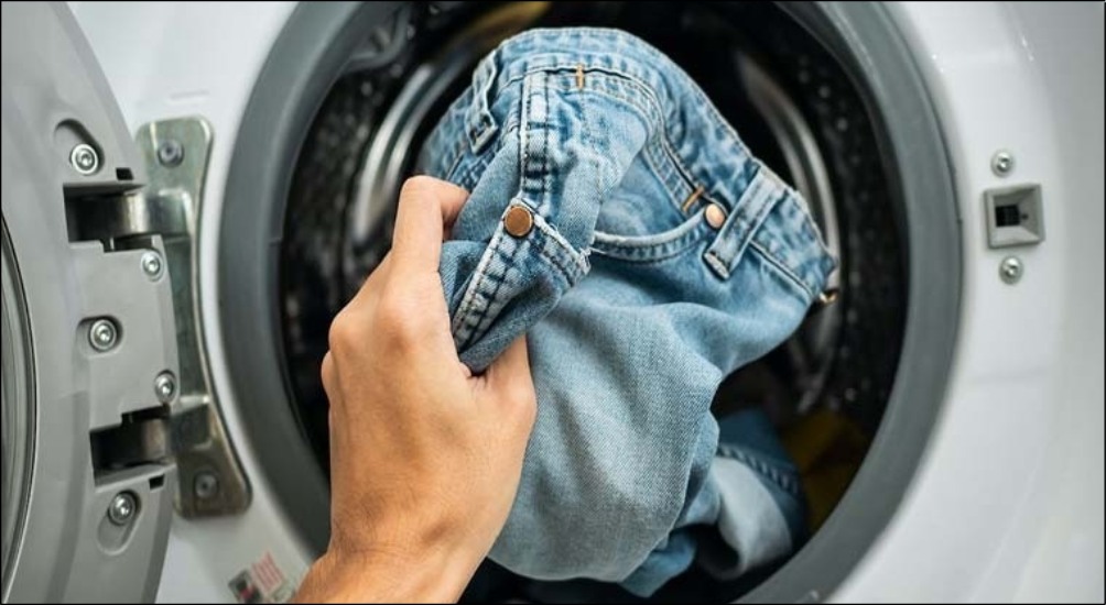 Gia đình có trẻ nhỏ, người già hoặc người có làn da nhạy cảm nên cân nhắc lựa chọn máy giặt có công nghệ Nano Ag+