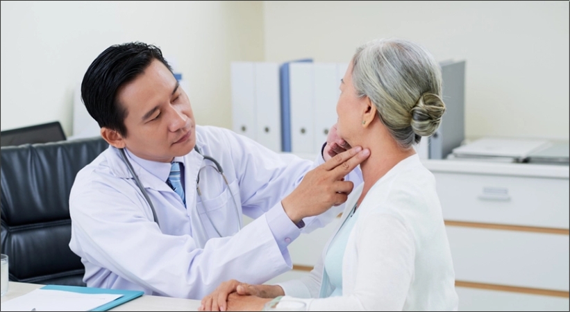 Người cung Cự Giải có thể cân nhắc chọn nghề nghiệp như bác sĩ, y tá