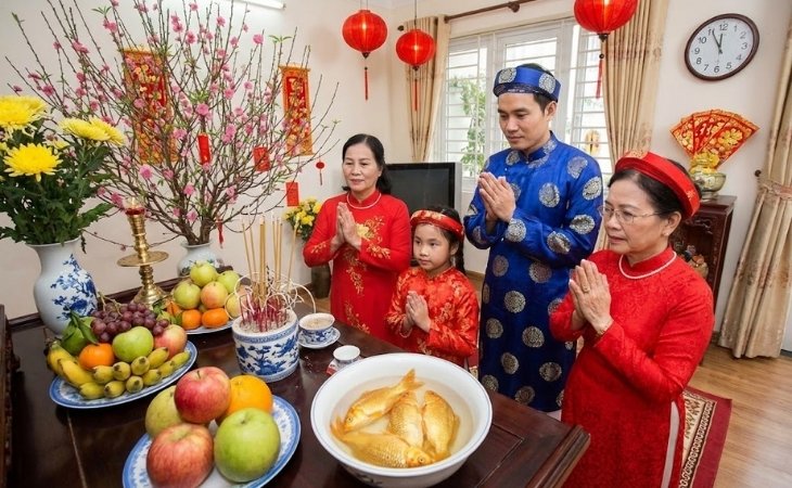 Bạn nên cúng Ông Táo trước 12h trưa ngày 23 tháng Chạp