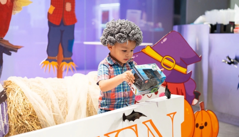 Chọn đồ chơi Halloween cho bé cần lưu ý theo từng theo độ tuổi Chọn đồ chơi Halloween cho bé cần lưu ý theo từng theo độ tuổi