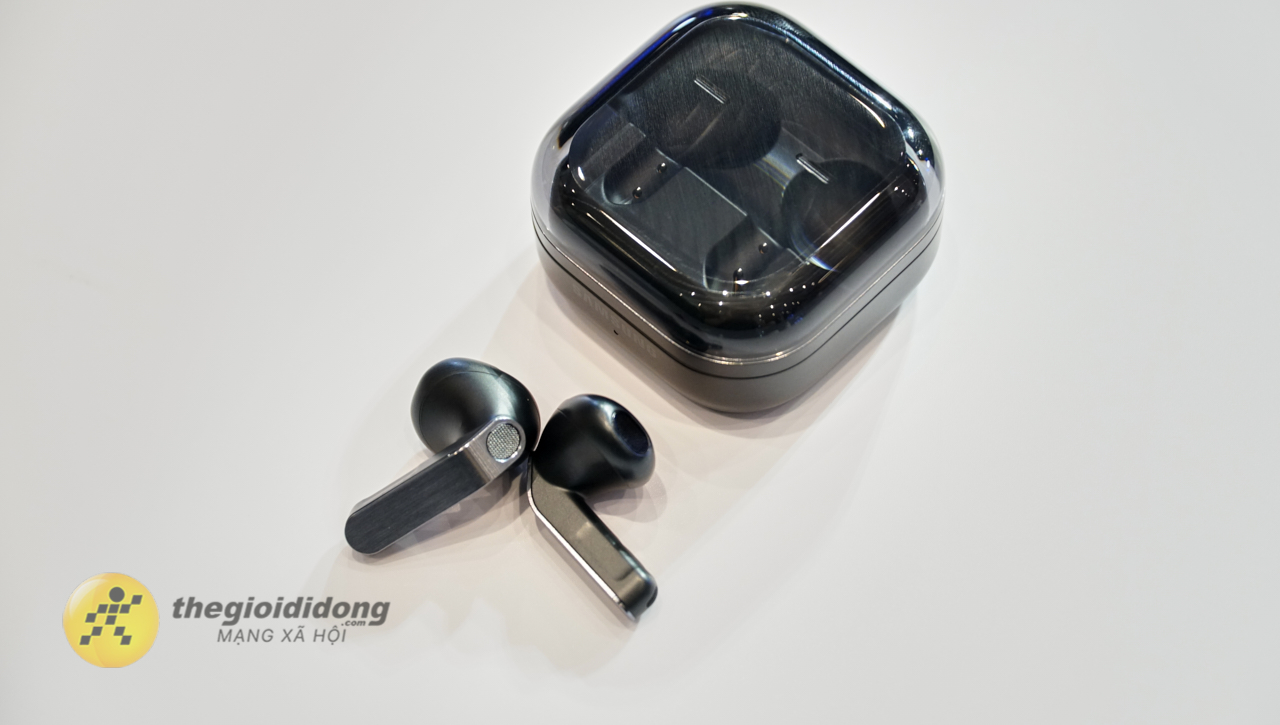 Cùng mình trên tay Samsung Galaxy Buds4 series nhé! Cùng mình trên tay Samsung Galaxy Buds4 series nhé!
