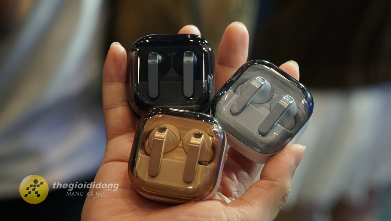 Cùng mình trên tay Samsung Galaxy Buds4 series nhé! Cùng mình trên tay Samsung Galaxy Buds4 series nhé!