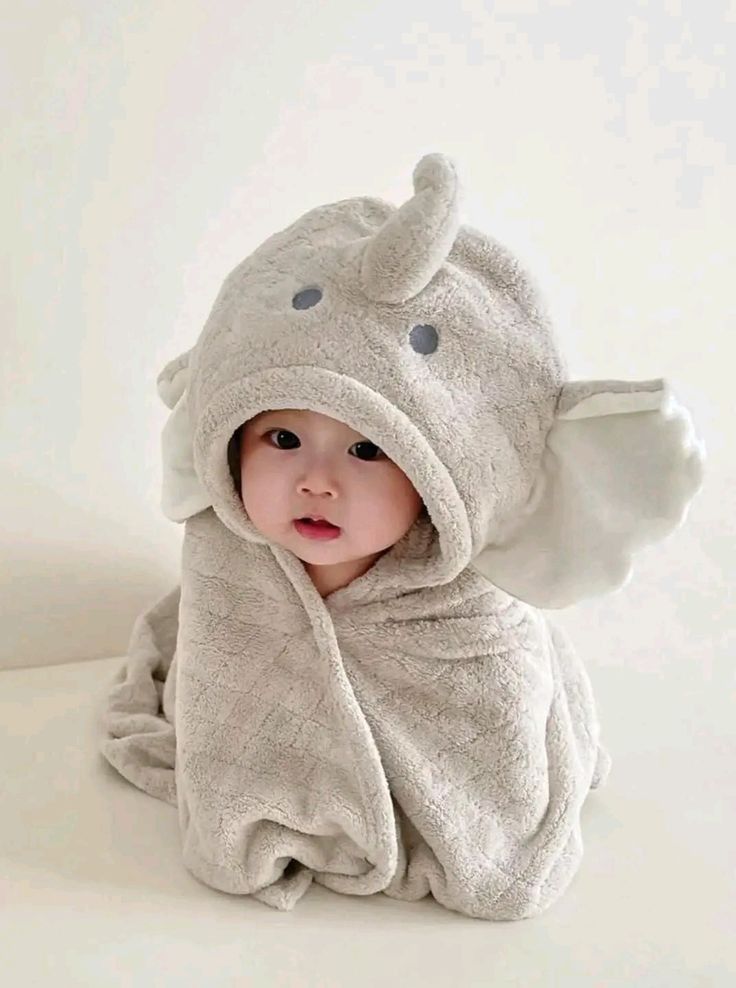 Hình nền em bé trai dễ thương 2 Hình nền em bé trai dễ thương 2