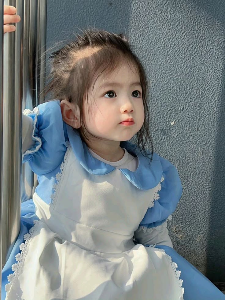 Hình nền em bé gái dễ thương 14 Hình nền em bé gái dễ thương 14