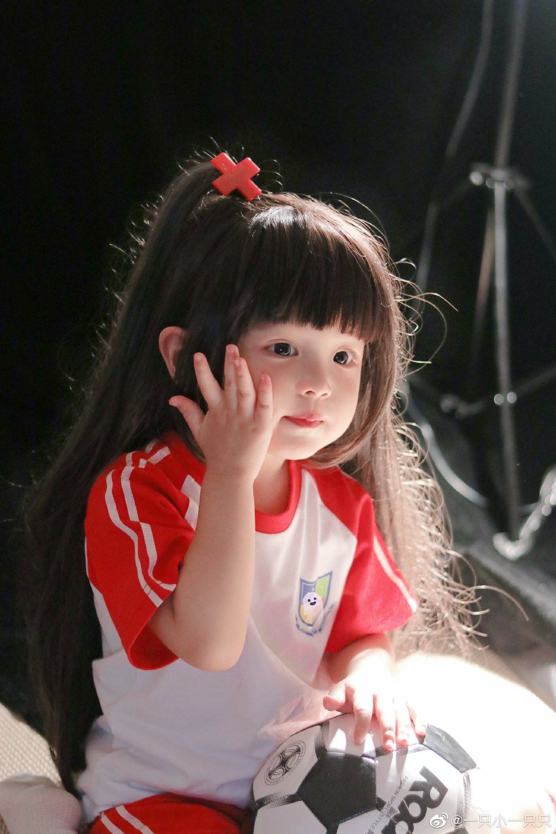 Hình nền em bé gái dễ thương 22 Hình nền em bé gái dễ thương 22