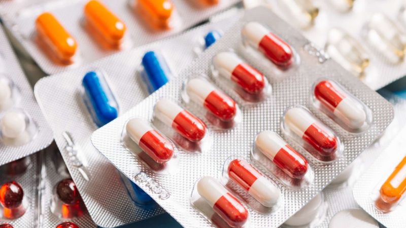 Isotretinoin thường được điều chế ở dạng viên nang
