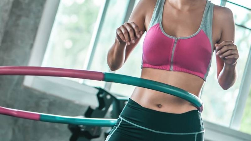 Lắc vòng giúp đốt cháy calo dư thừa 