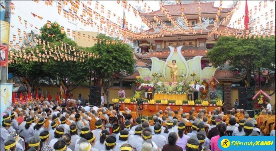 Về mặt pháp lý, người lao động vẫn đi làm bình thường trong ngày lễ Phật đản