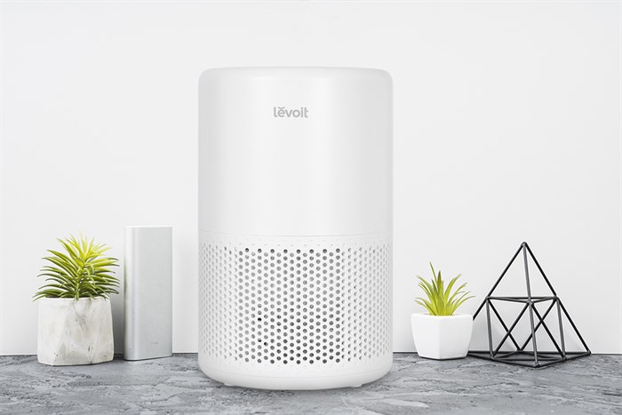Máy lọc không khí Levoit Core 200s thiết kế nhỏ gọn, kết nối app VeSync, lọc bụi mịn hiệu quả
