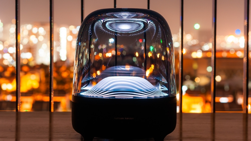 Loa Harman Kardon Aura