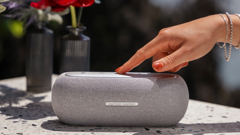 Loa Bluetooth Harman Kardon Luna