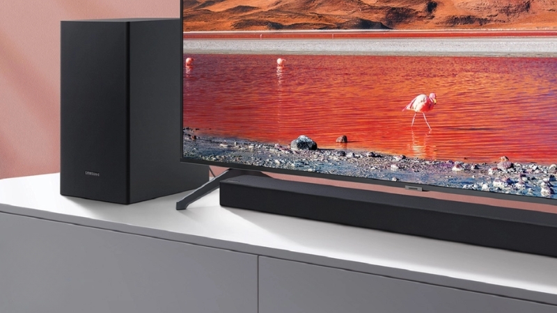 Samsung T420 là một soundbar 2.1 kênh