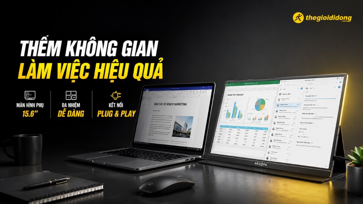 Hình ảnh một màn hình di động ARZOPA 15.6 inch được kết nối với laptop, hiển thị nhiều ứng dụng làm việc như báo cáo marketing và bảng tính Excel, cùng với chuột, sổ và cốc trên bàn làm việc, minh họa không gian làm việc đa nhiệm hiệu quả.