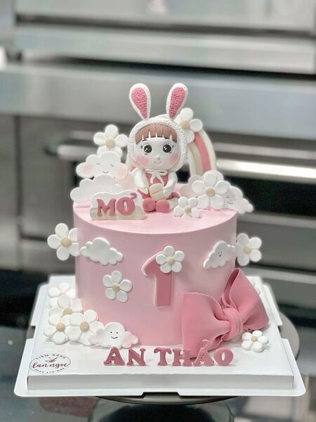 Mẫu bánh sinh nhật cho bé gái đẹp 9