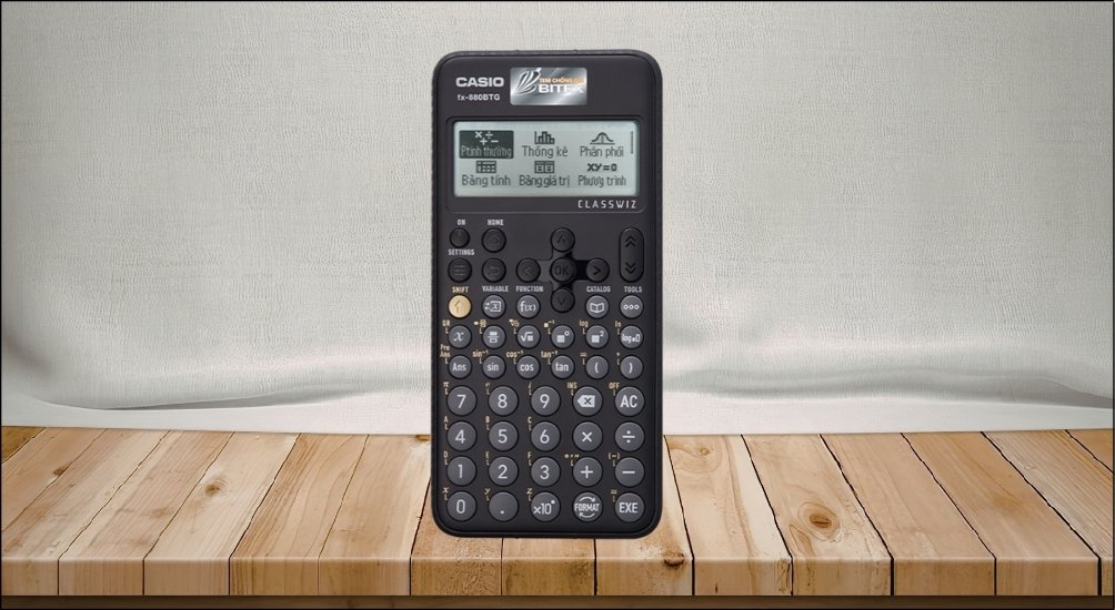 Bạn nên chọn các dòng được Bộ Giáo dục cho phép như Casio fx-880BTG với giao diện bảng tính hiện đại