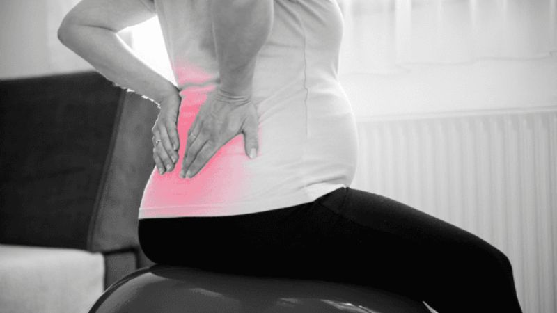 Đau lưng có thể ảnh hưởng tới giấc ngủ của mẹ Đau lưng có thể ảnh hưởng tới giấc ngủ của mẹ