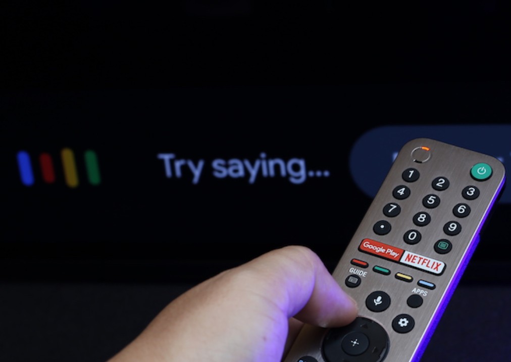 Trợ lý ảo trên tivi 2025 tích hợp AI tạo sinh, có thể trò chuyện, tư vấn, xử lý và tóm tắt nội dung