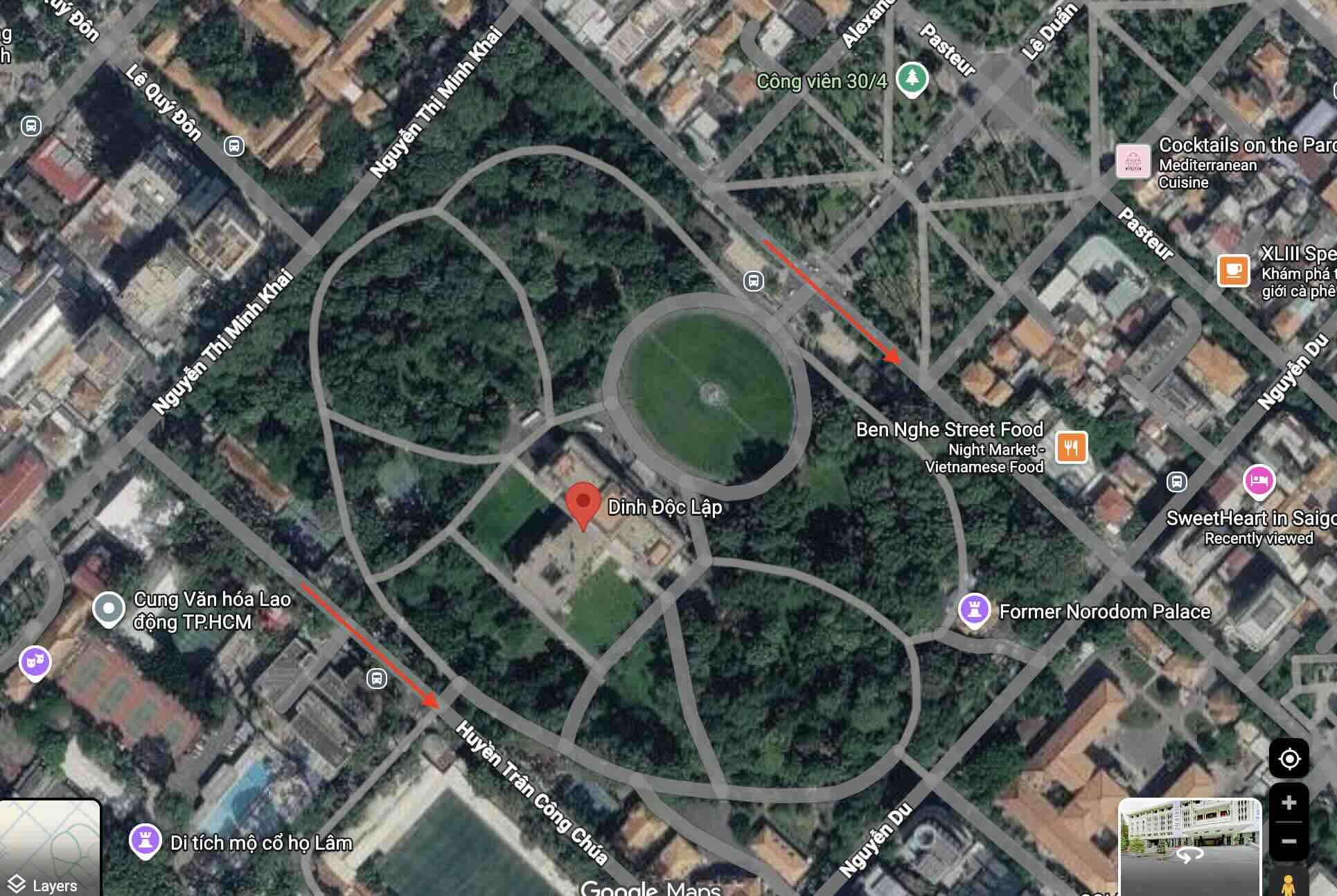 Bạn c&oacute; thể gửi xe tr&ecirc;n đường Huyền Tr&acirc;n C&ocirc;ng Ch&uacute;a (cổng phụ) hoặc Nam K&igrave; Khởi Nghĩa (cổng ch&iacute;nh)