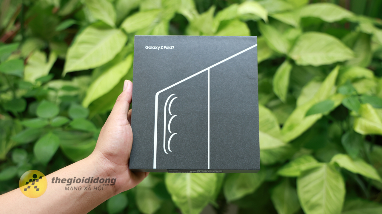 Cùng Mình Mở Hộp Samsung Galaxy Z Fold 7 Tại Việt Nam Cùng Mình Mở Hộp Samsung Galaxy Z Fold 7 Tại Việt Nam