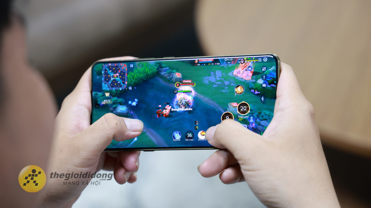 Đánh giá motorola Signature: Mỏng nhẹ dùng rất đã nhưng màn hình dễ xước và hơi nóng Đánh giá motorola Signature: Mỏng nhẹ dùng rất đã nhưng màn hình dễ xước và hơi nóng